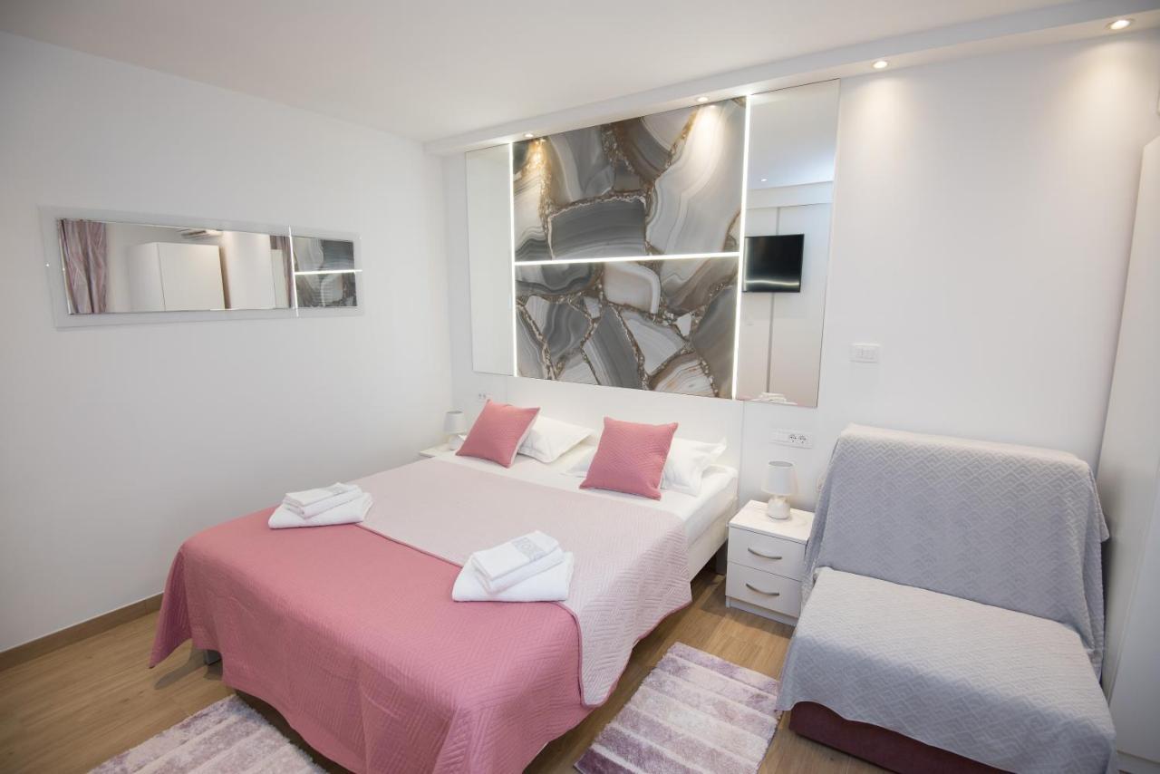 Luxury Studio Apartment Honeymoon 斯普利特 外观 照片
